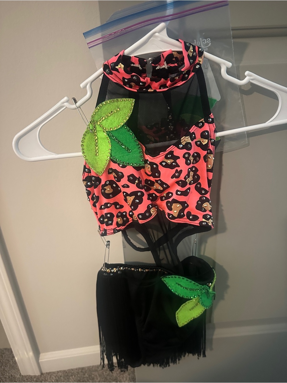 Coral Leopard Dance costume Fringe Skirt Set with Green Leaf Appliqués